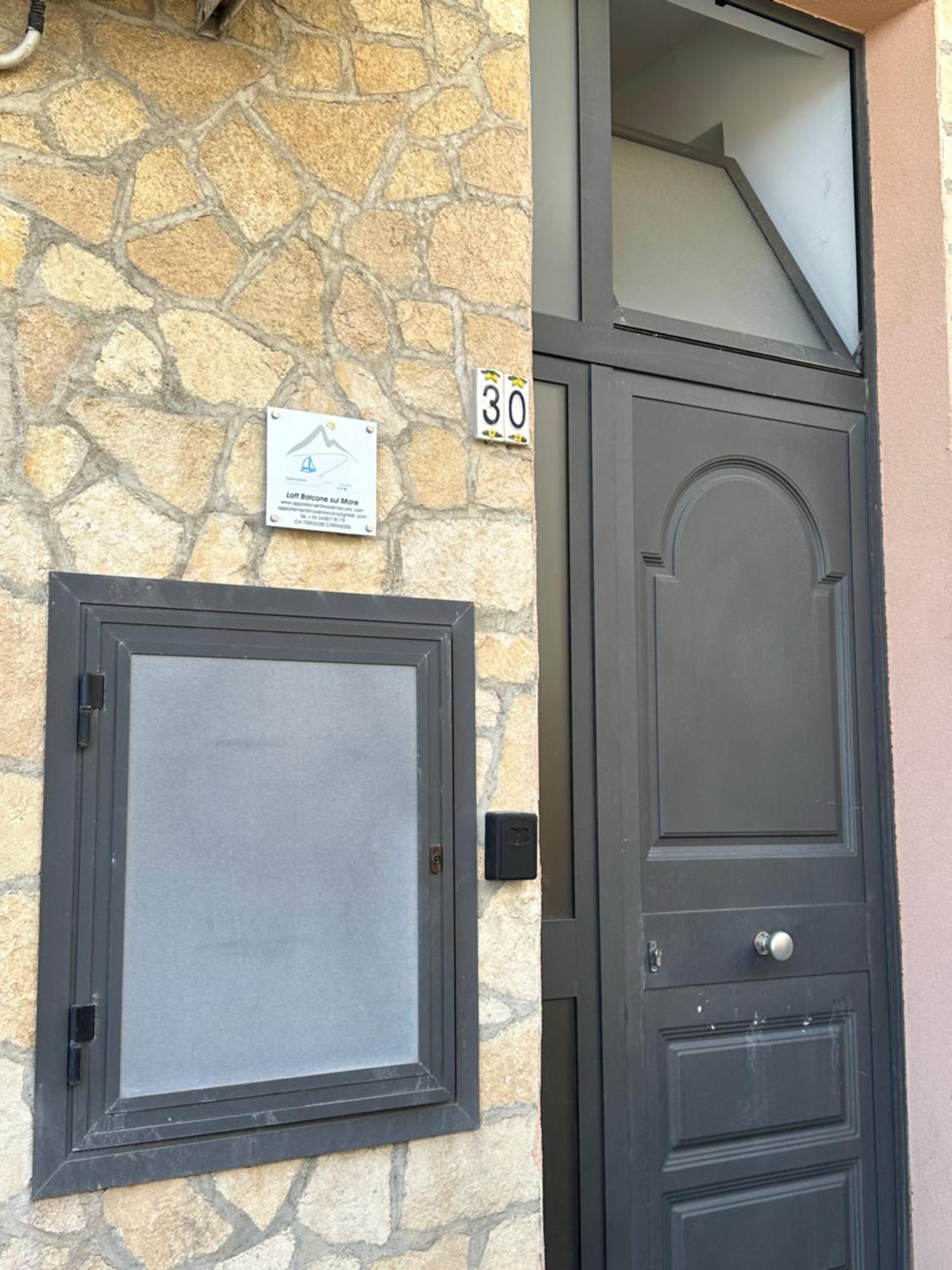 Loft Balcone Sul Mare Apartment Letojanni Exterior photo